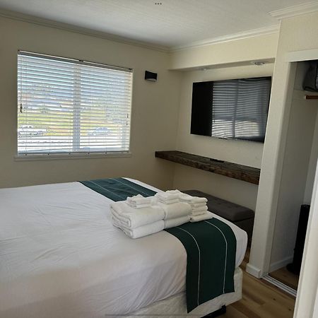 The Oceanfront Inn Shelter Cove Екстер'єр фото